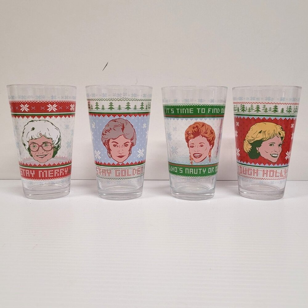 The Golden Girls by Silver Buffalo Holiday Sweater 16 oz Set 4  Glasses Holiday